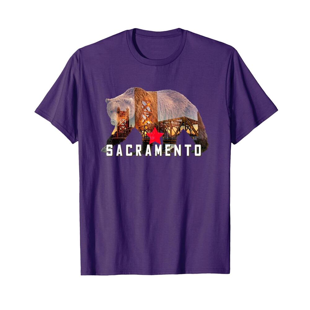 Sacramento California State Bear T-Shirt Souvenir Great Gift T-Shirt